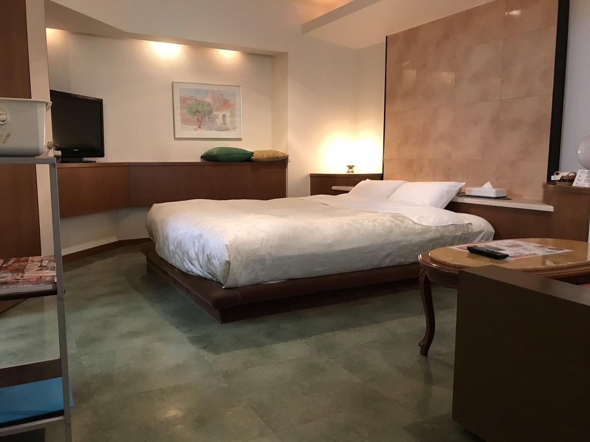 Hotel Tiffany (Adults Only) Asahikawa Exterior photo